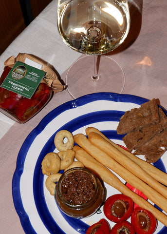 Mediterranean Bites & Sips Bundle