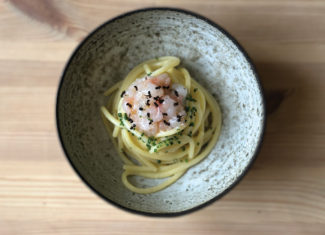 Summery Spaghettone with Scampi